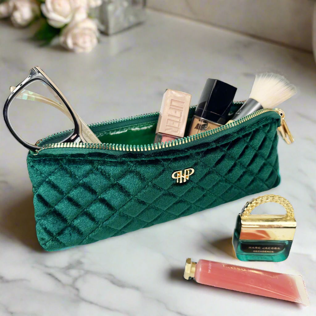 Sleek Stash Go-To-Case - Emerald Velvet