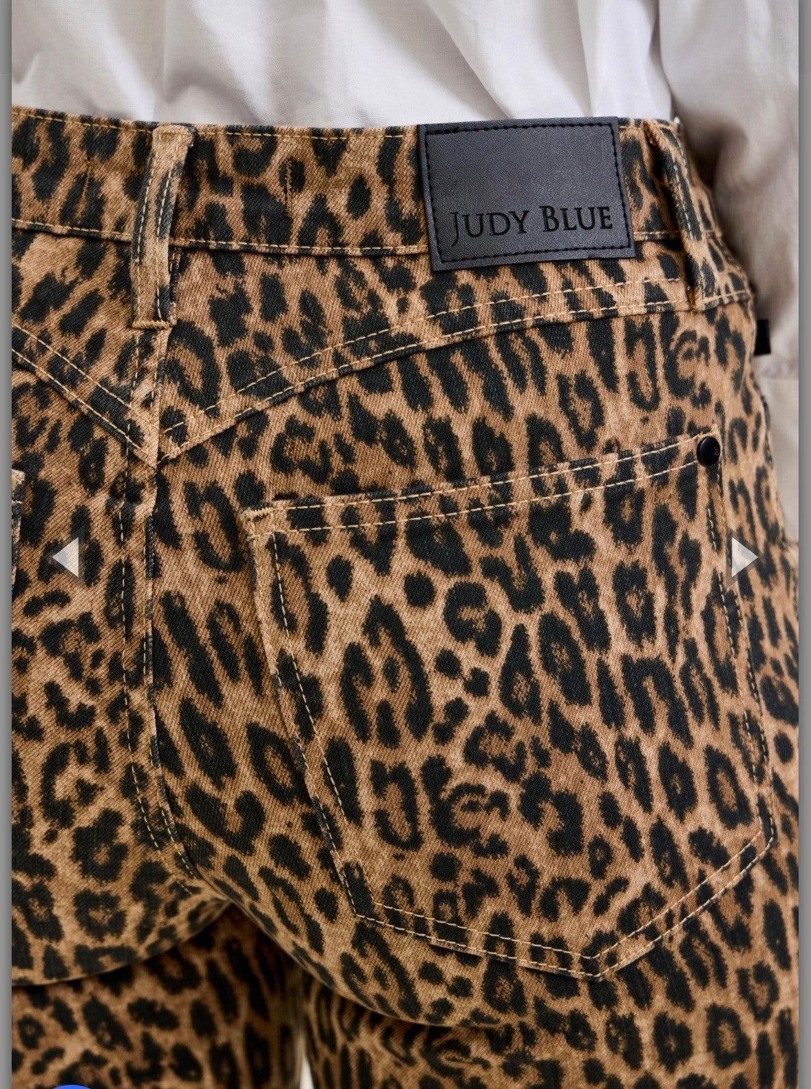 Judy Blue Leopard Flares