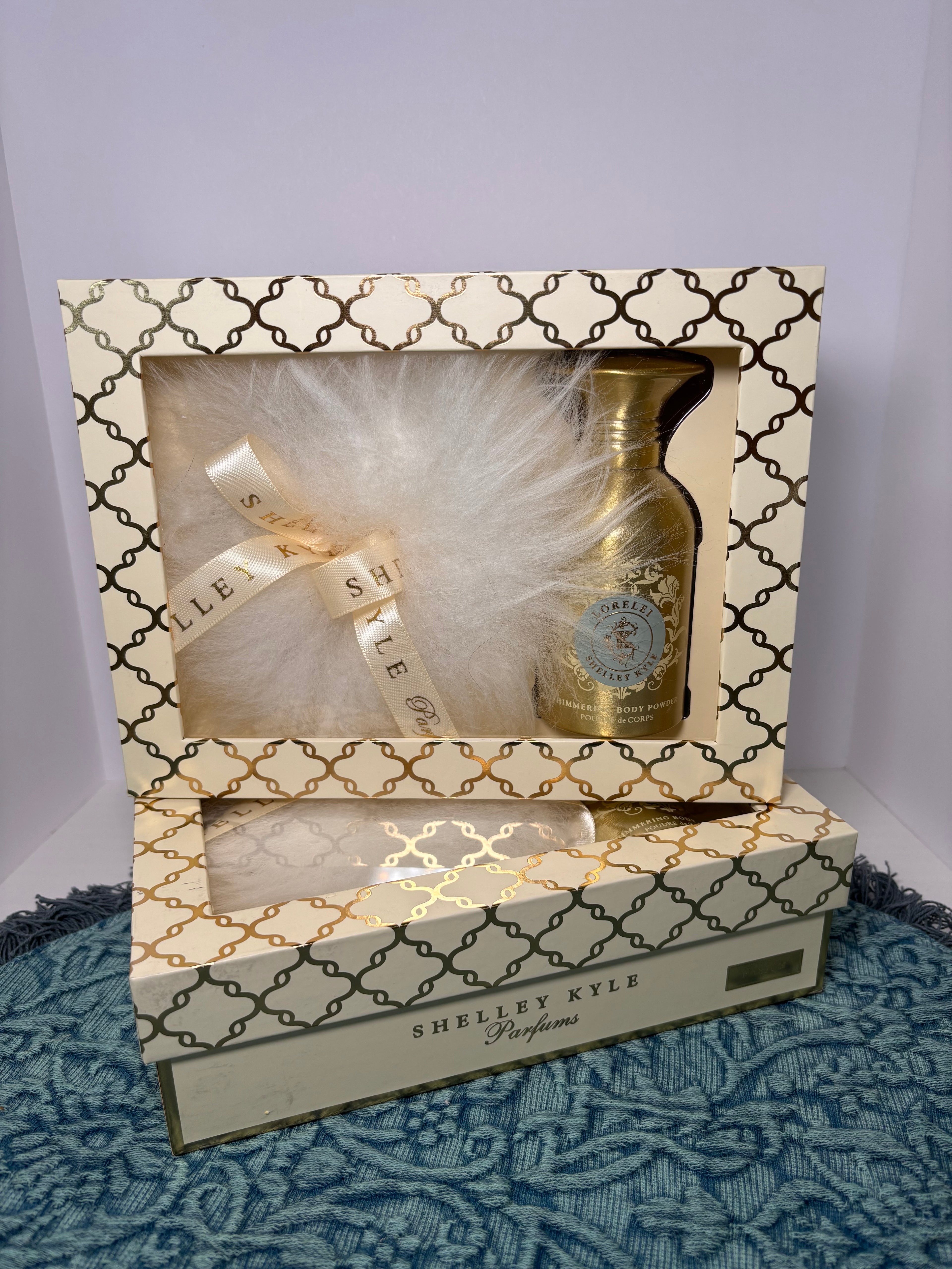 Shelley Kyle Body Powder