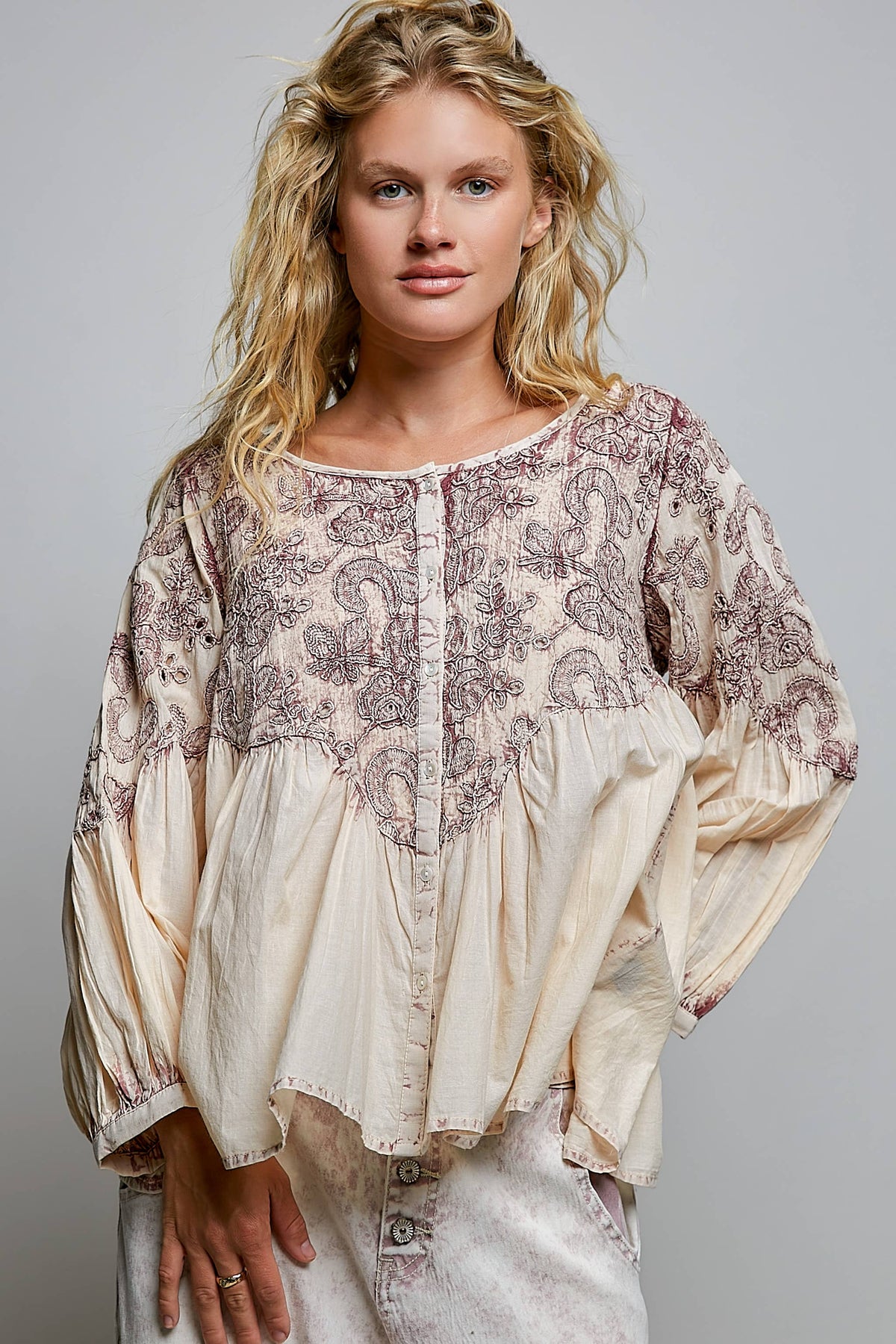 3/4 Sleeve Vintage Embroidered Top