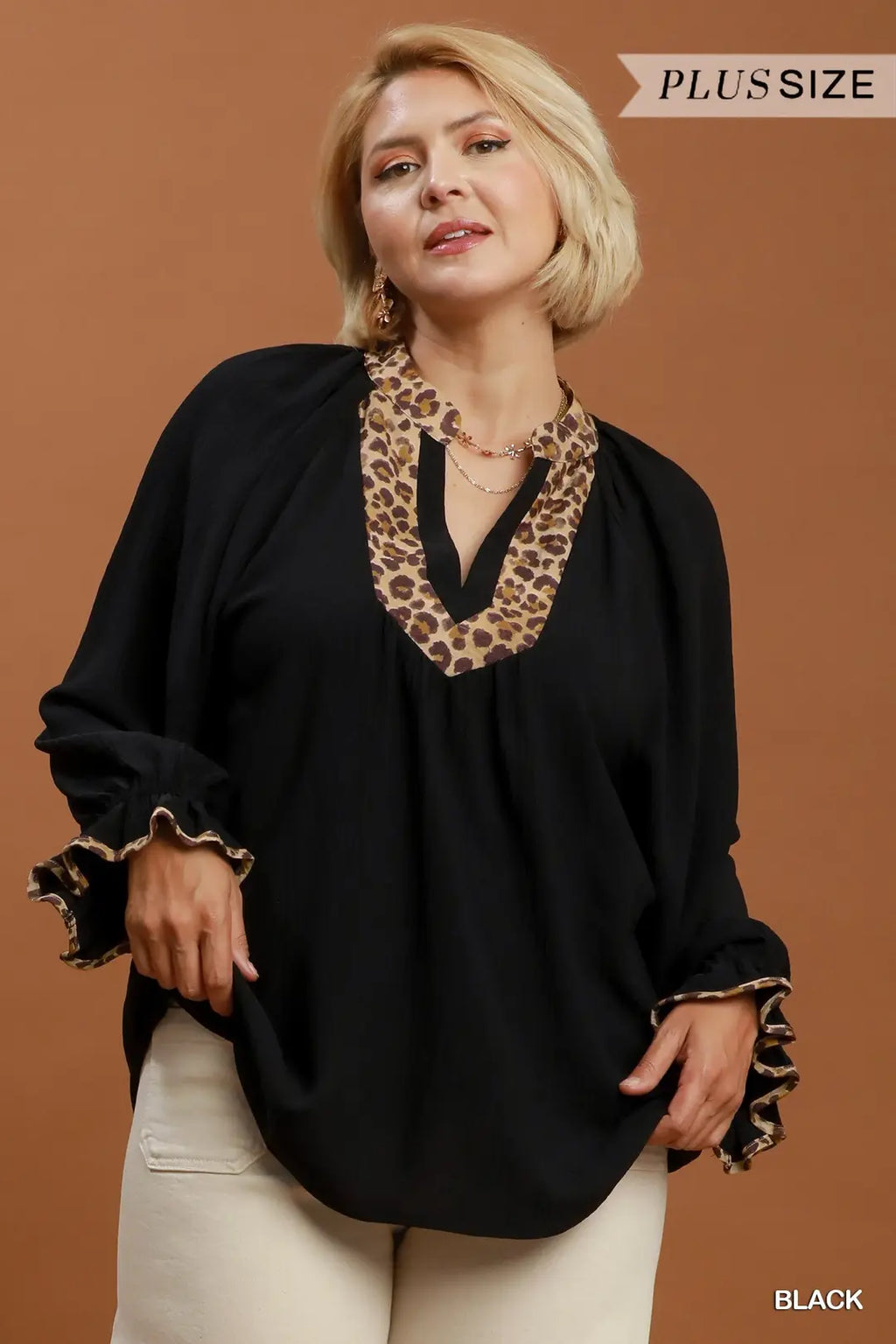 Leopard Trim V-Neck Puff Sleeve Blouse